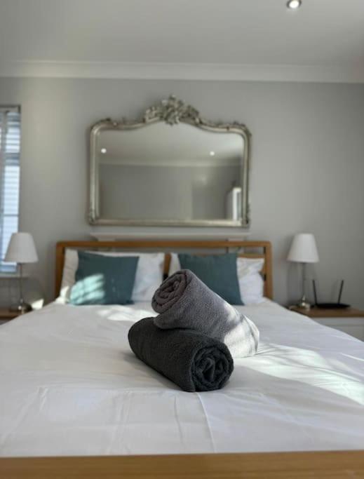 Stylish Apartment Near The Centre Of Harrogate Ngoại thất bức ảnh